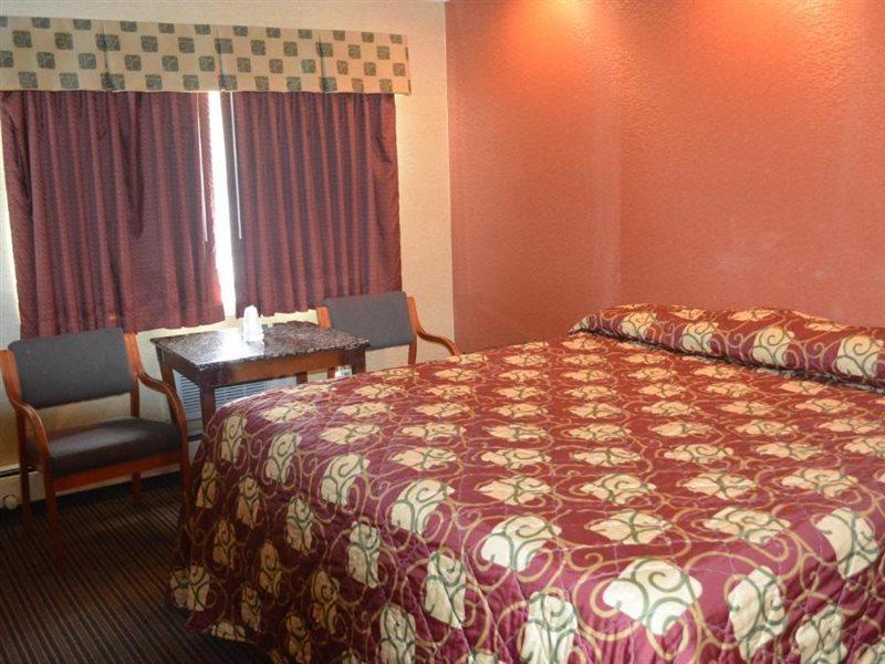 Travelodge By Wyndham Avenel Woodbridge Buitenkant foto
